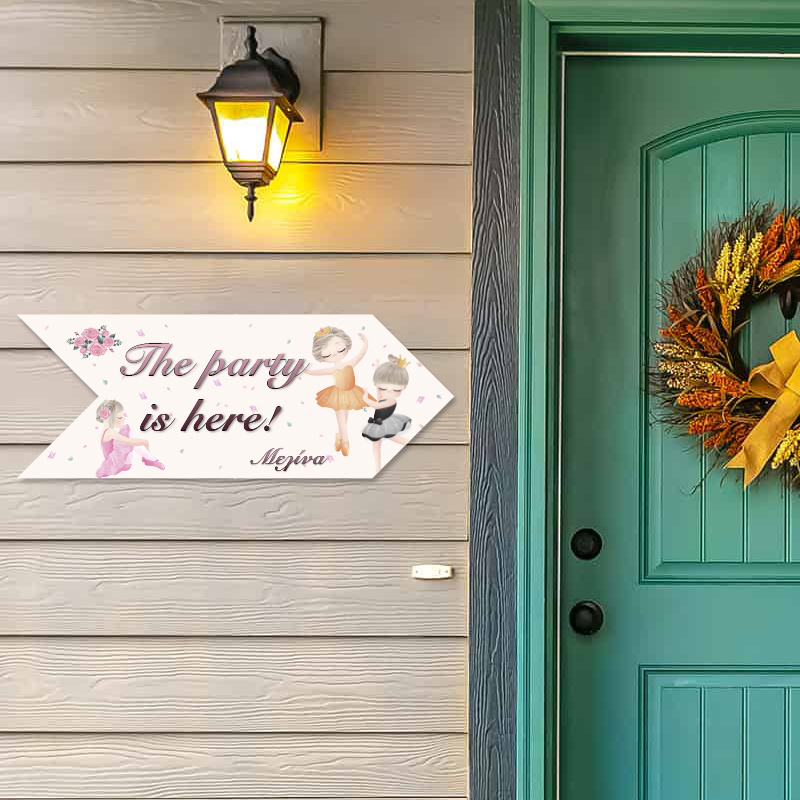 Ξύλινη Πινακίδα Μπαλαρίνα με όνομα βελάκι/40cm*15cm