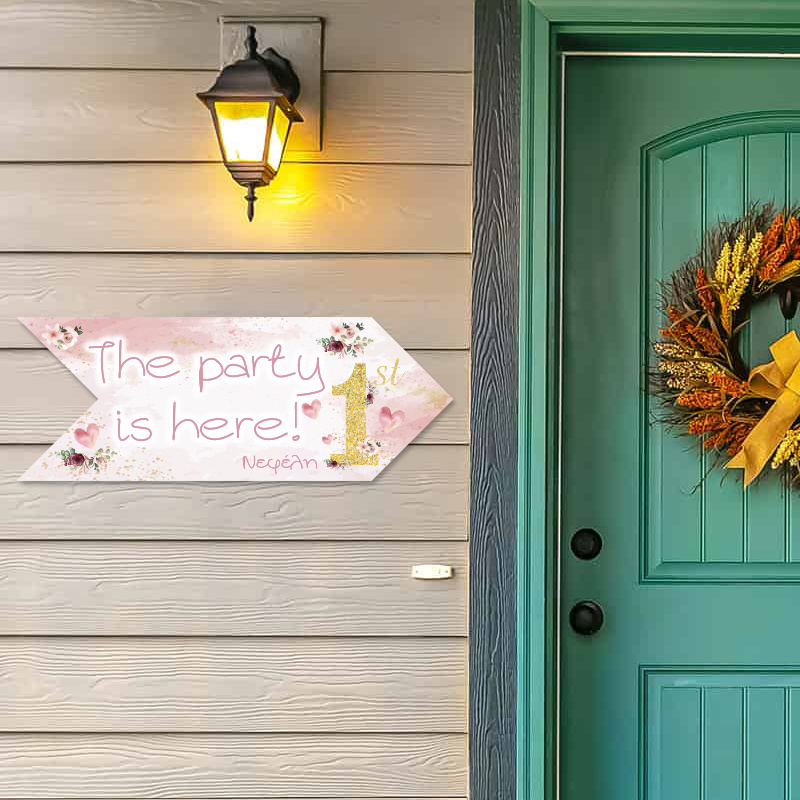 Ξύλινη Πινακίδα 1st Birthday Girl με όνομα βελάκι/40cm*15cm