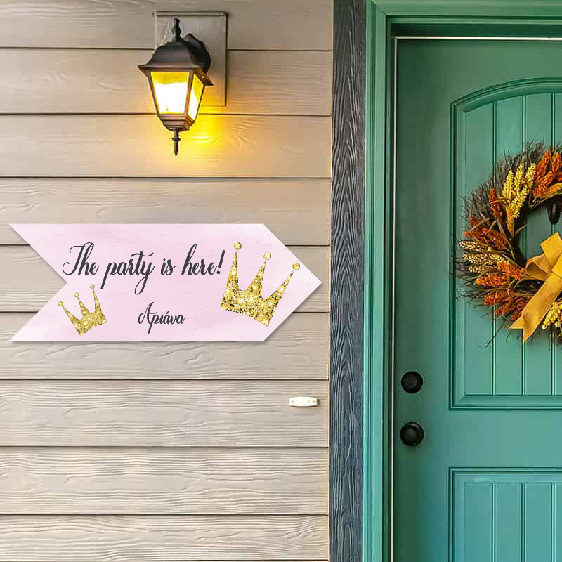 Ξύλινη Πινακίδα Κορώνα με όνομα βελάκι/40cm*15cm