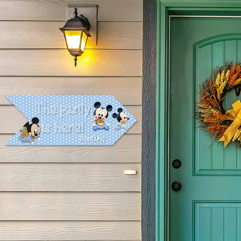 Ξύλινη Πινακίδα Baby Mickey με όνομα βελάκι/40cm*15cm