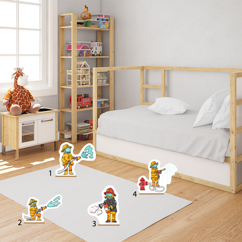 Διακοσμητική φιγούρα Πυροσβεστική 20cm Ξύλινη με βάση/1 τμχ