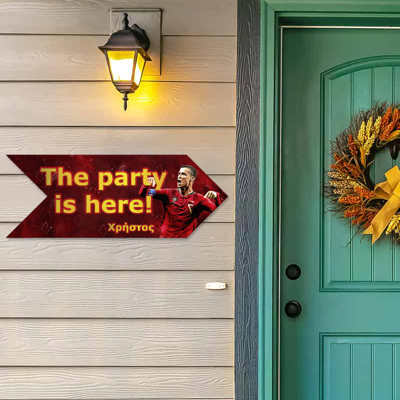 Ξύλινη Πινακίδα Ronaldo με όνομα βελάκι/40cm*15cm