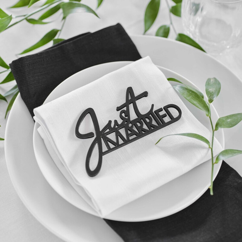 Ξύλινο μαύρο διακοσμ. τραπεζιού Just Married /WEDDING(6TEM)