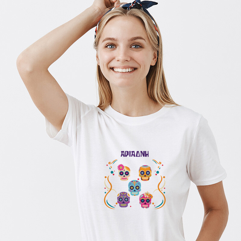 Γυναικείο T-shirt Halloween Νεκροκεφαλές για την Μαμά με όνομα