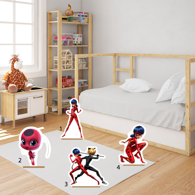 Διακοσμητική φιγούρα Miraculous LadyBug 50cm Ξύλινη με βάση/1 τμχ