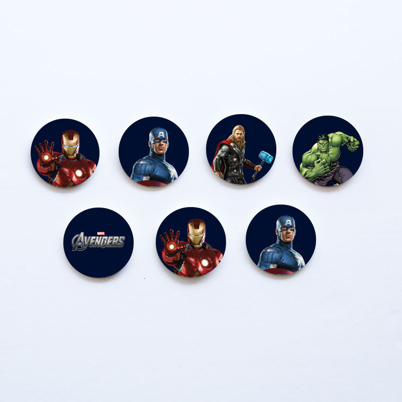 Ξύλινες Κονκάρδες Avengers / 8τμχ